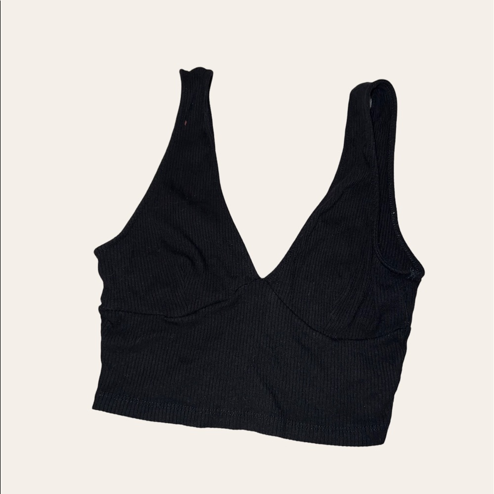 2 Front open Cropped tops - Picture 3 of 7